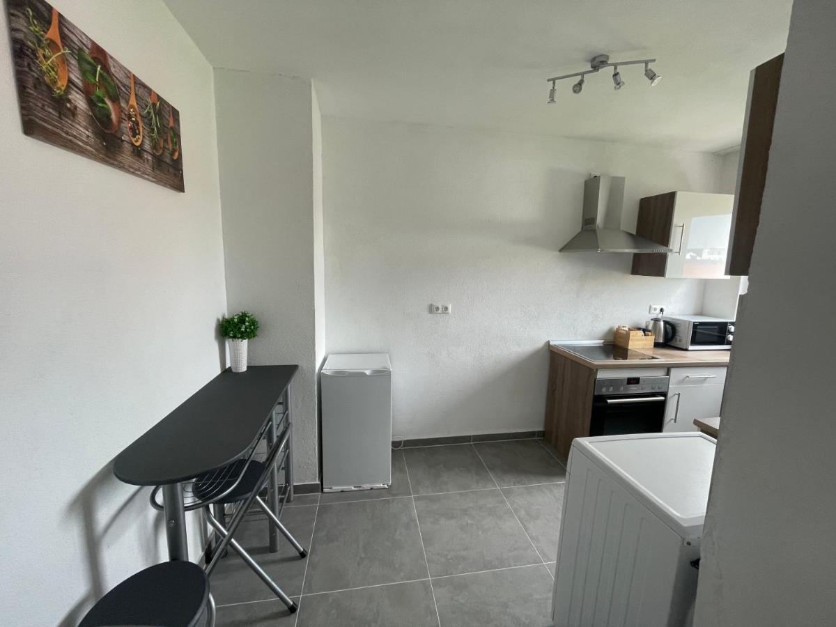 Perfekte 1,5 Wohnung Zentral In Leonberg Gegenueber Einkaufzentrum Exterior foto